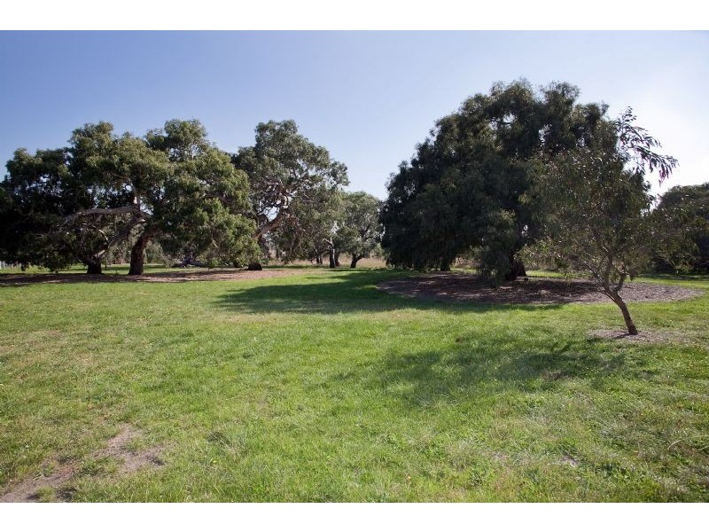 77 Creekwood Drive, Craigieburn VIC 3064