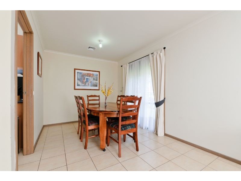 34 Watford Crescent, Craigieburn VIC 3064