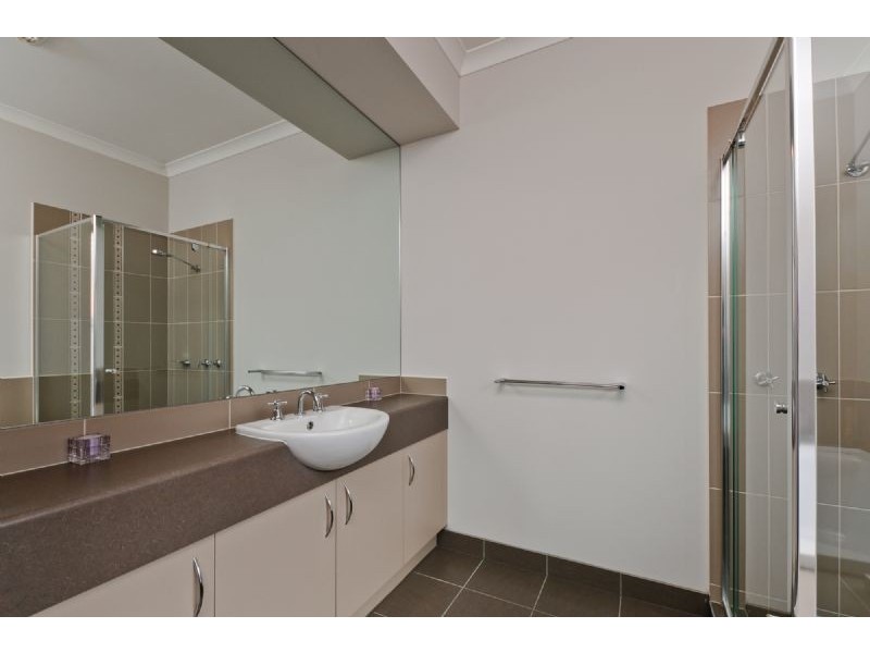 85 Mareeba Way, Craigieburn VIC 3064