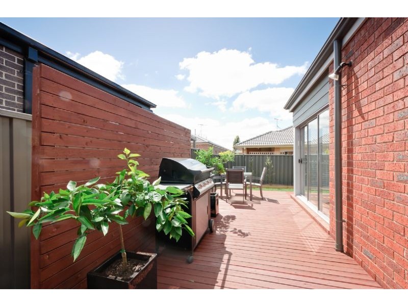 85 Mareeba Way, Craigieburn VIC 3064