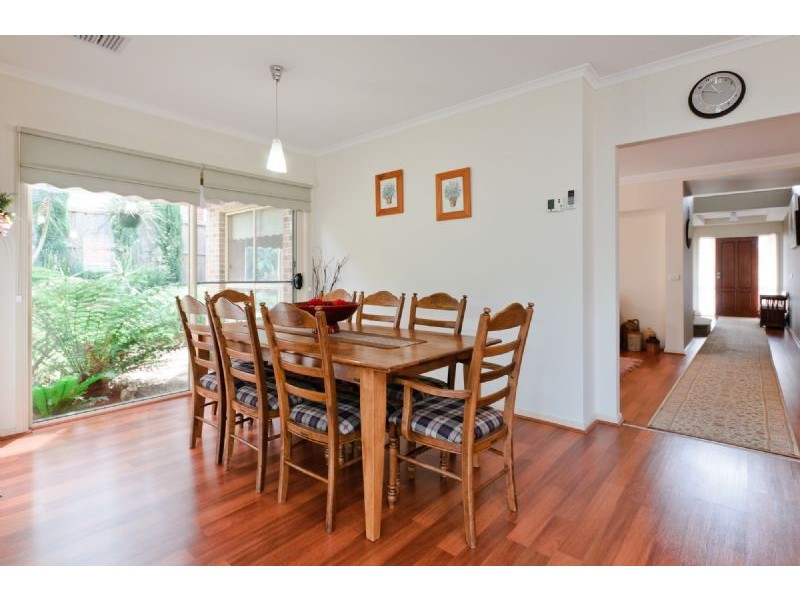 6 Monarch Way, Craigieburn VIC 3064