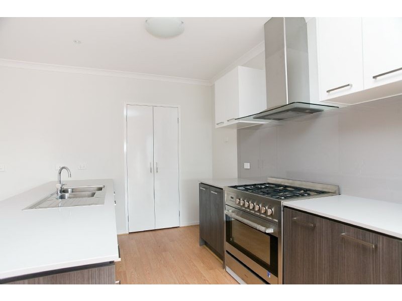 7 Dempster Street, Craigieburn VIC 3064