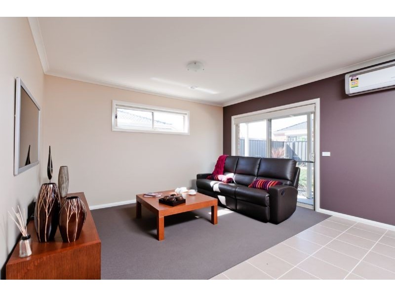 32 Wattletree Street, Craigieburn VIC 3064