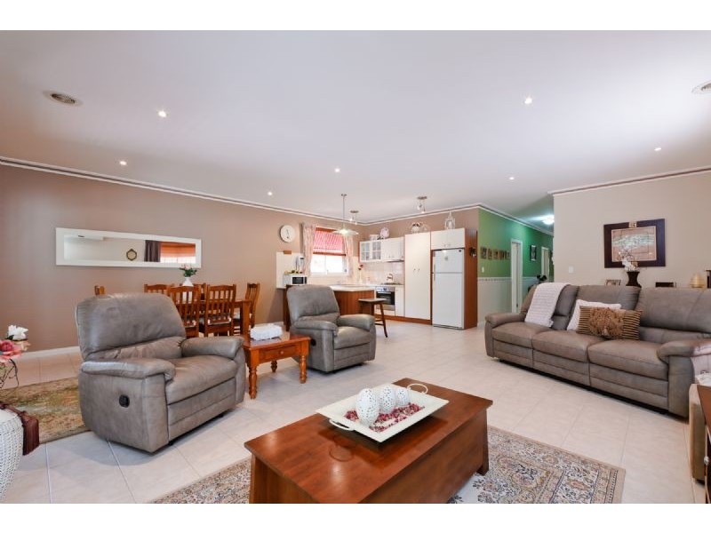 11 Goulburn Way, Craigieburn VIC 3064