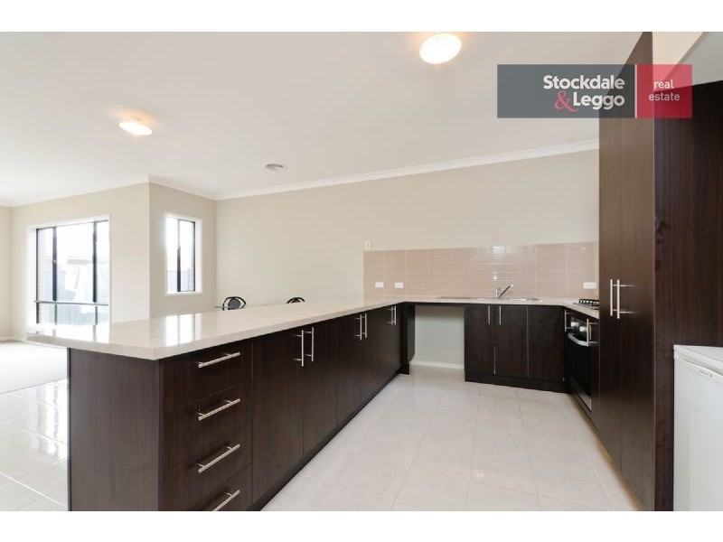 73 Huntington Drive, Craigieburn VIC 3064