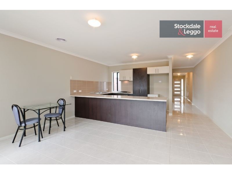 73 Huntington Drive, Craigieburn VIC 3064