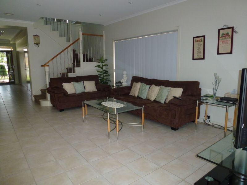 10 Explorers Place, Craigieburn VIC 3064