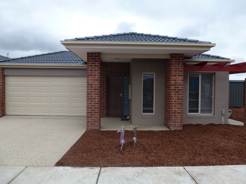 44 Domain Way, Craigieburn VIC 3064