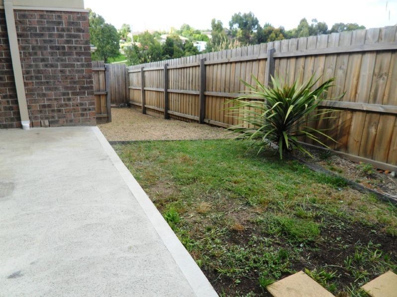 4/16 Belsay Place, Craigieburn VIC 3064