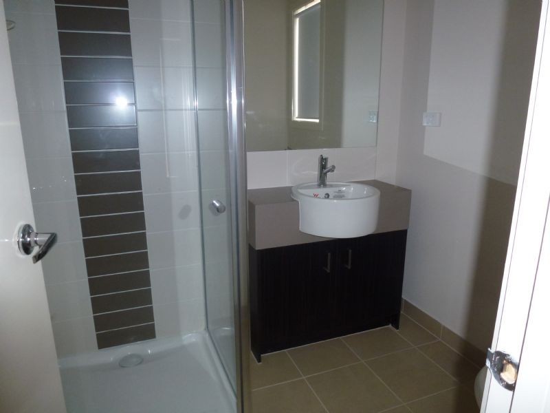 13 Pearce Way, Craigieburn VIC 3064