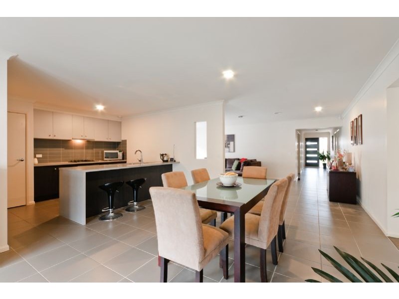 65 Golfview Drive, Craigieburn VIC 3064