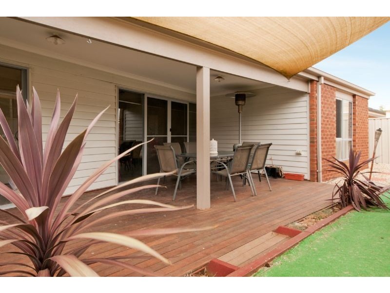 65 Golfview Drive, Craigieburn VIC 3064