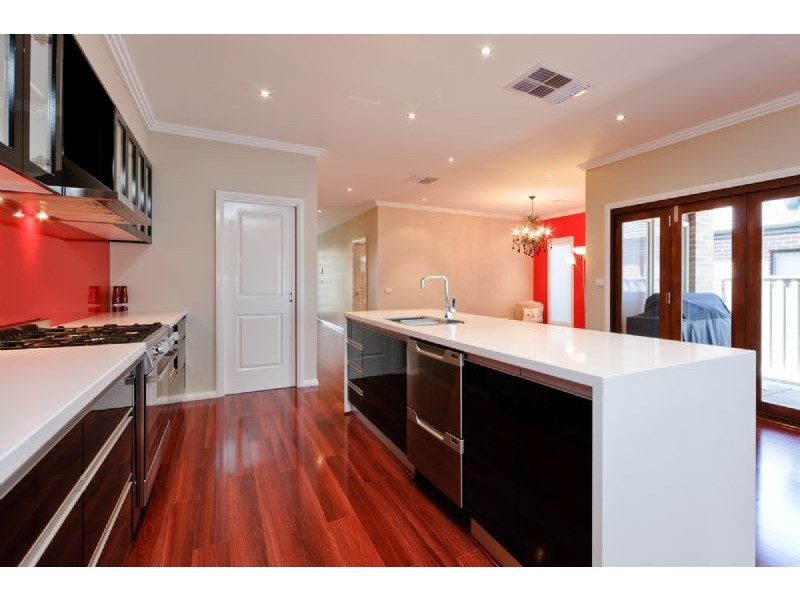 26 Wisteria Avenue, Craigieburn VIC 3064