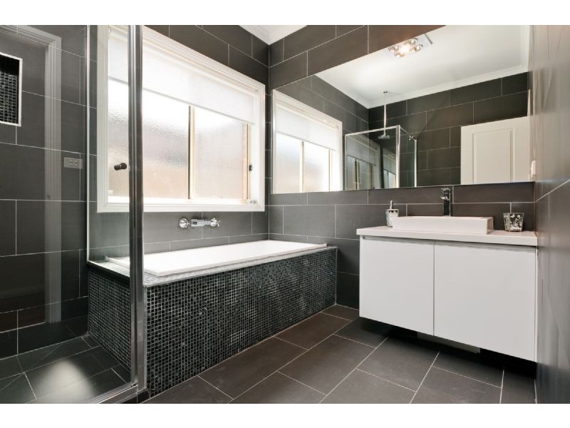 26 Wisteria Avenue, Craigieburn VIC 3064