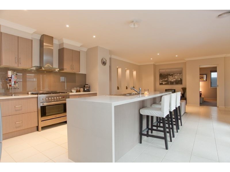 87 Newbury Boulevard, Craigieburn VIC 3064