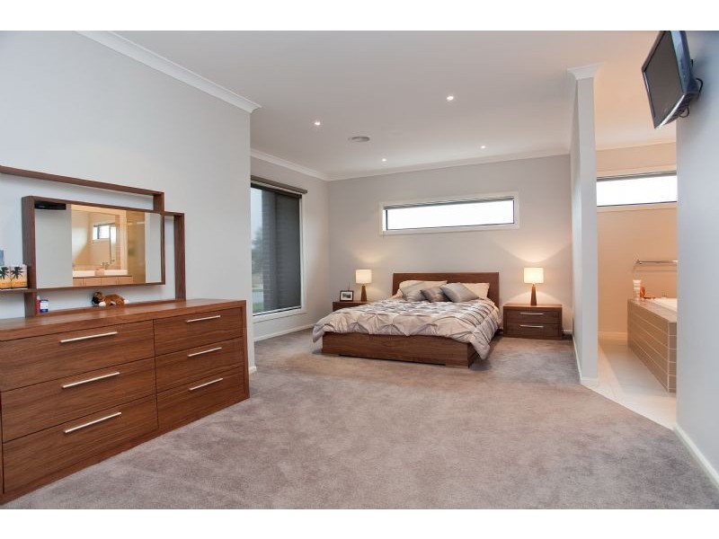 87 Newbury Boulevard, Craigieburn VIC 3064