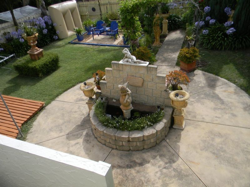 11 The Ridge, Roxburgh Park VIC 3064