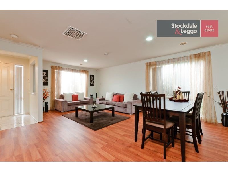 11 Banstead Nook, Craigieburn VIC 3064