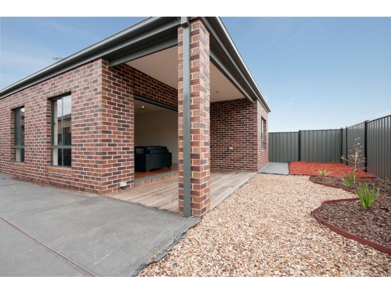 31 Watergum Avenue, Craigieburn VIC 3064