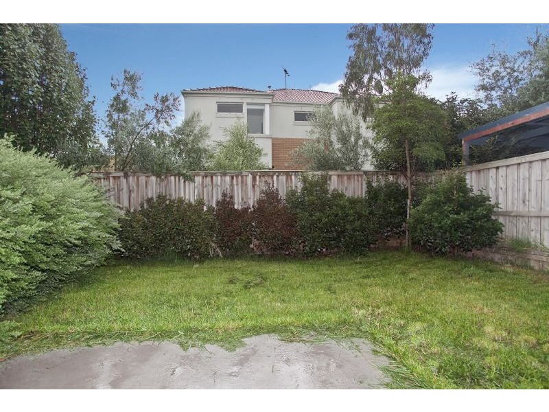 12 Brentwood Place, Roxburgh Park VIC 3064