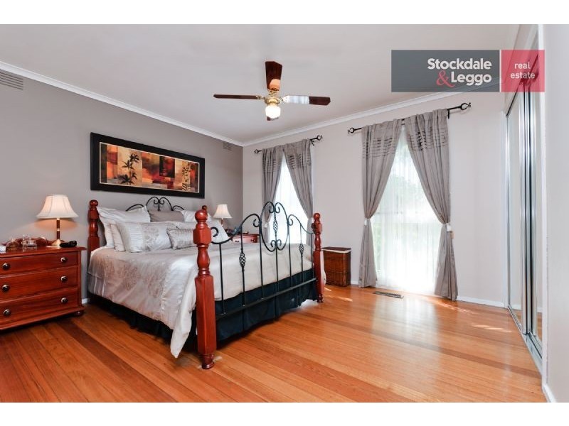 50 Wattleglen Street, Craigieburn VIC 3064