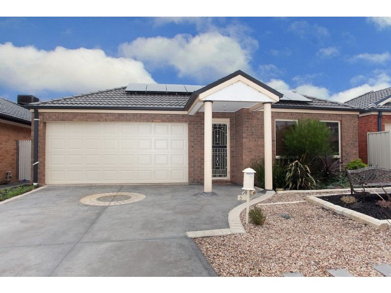 5 Ballybunion Avenue, Craigieburn VIC 3064