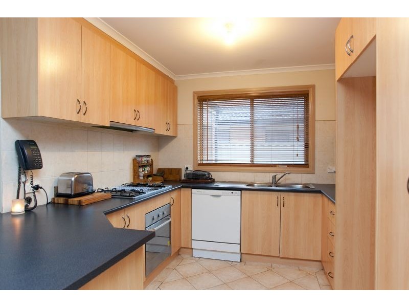 5 Ballybunion Avenue, Craigieburn VIC 3064