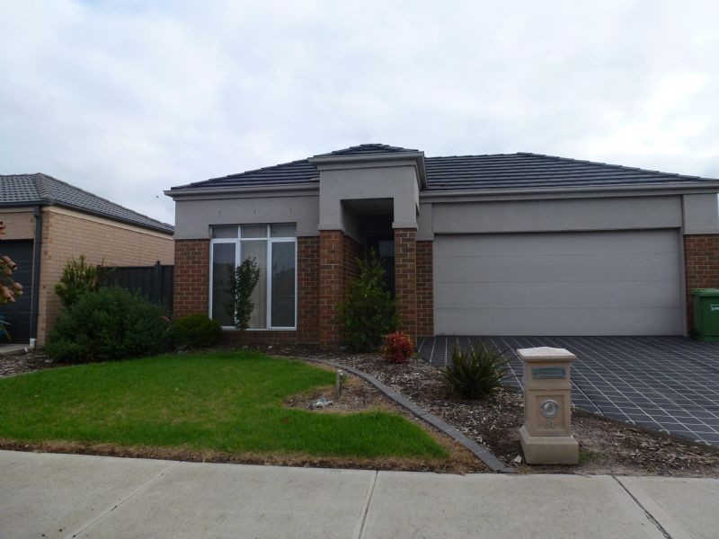 61 Mareeba way, Craigieburn VIC 3064