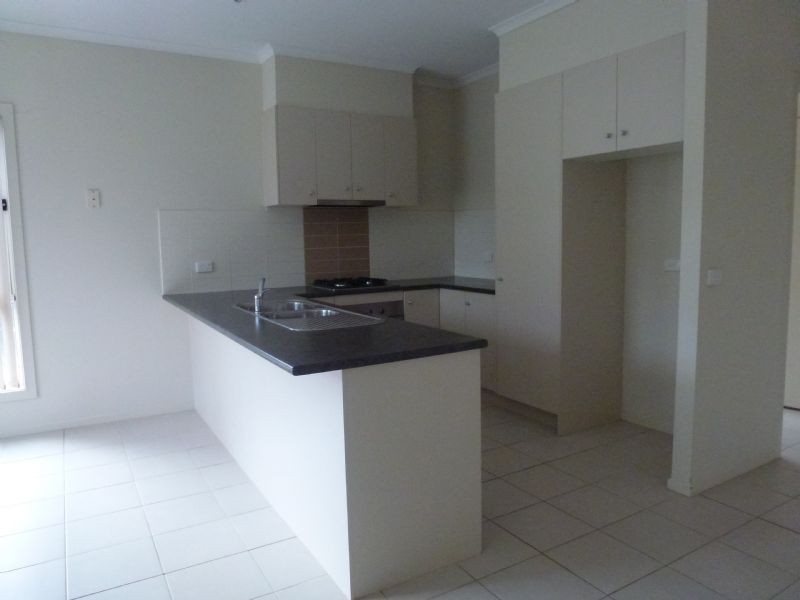61 Mareeba way, Craigieburn VIC 3064