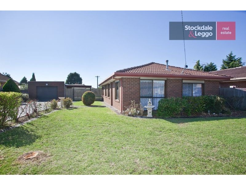 6 Banbury Crescent, Craigieburn VIC 3064