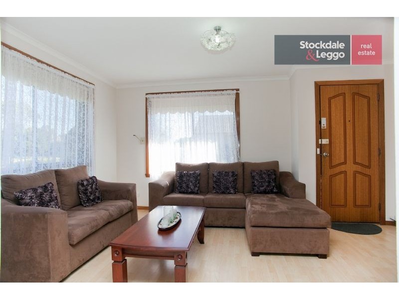 6 Banbury Crescent, Craigieburn VIC 3064