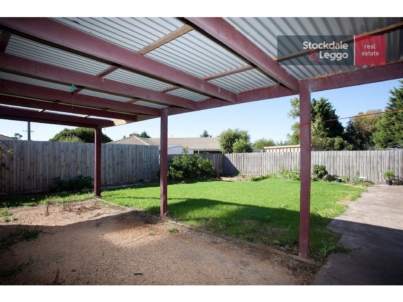 6 Banbury Crescent, Craigieburn VIC 3064