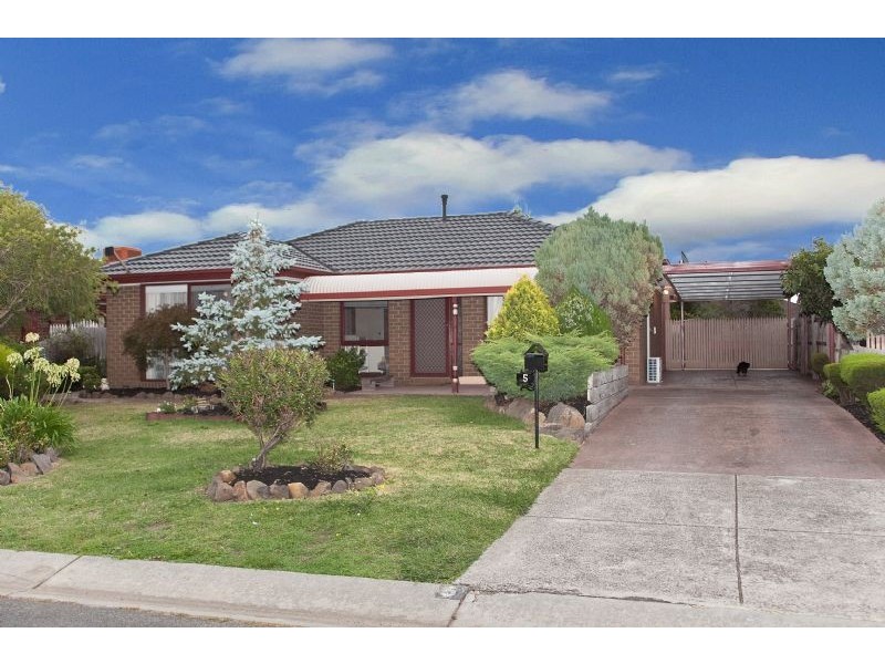 5 Watchet Court, Craigieburn VIC 3064