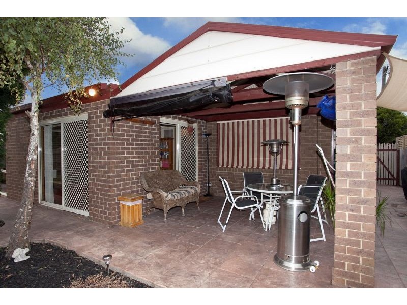 5 Watchet Court, Craigieburn VIC 3064