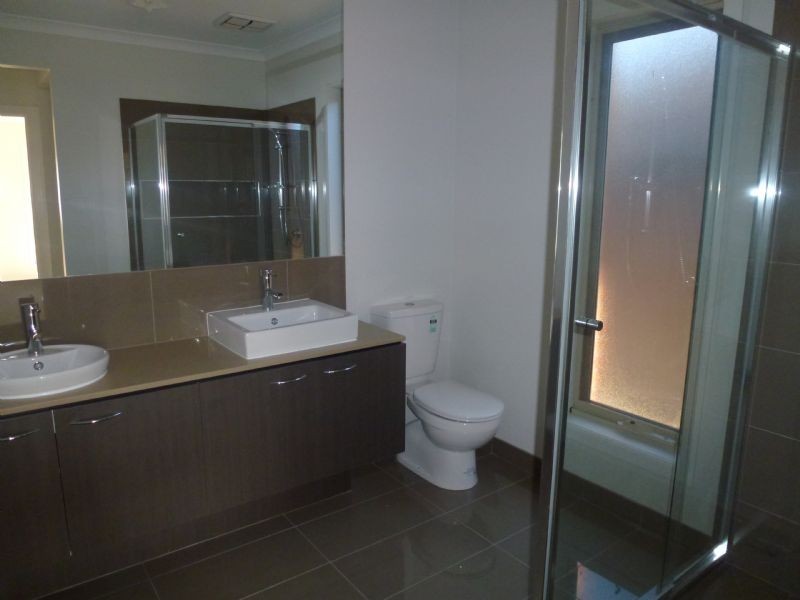 15 Scotney Road, Craigieburn VIC 3064