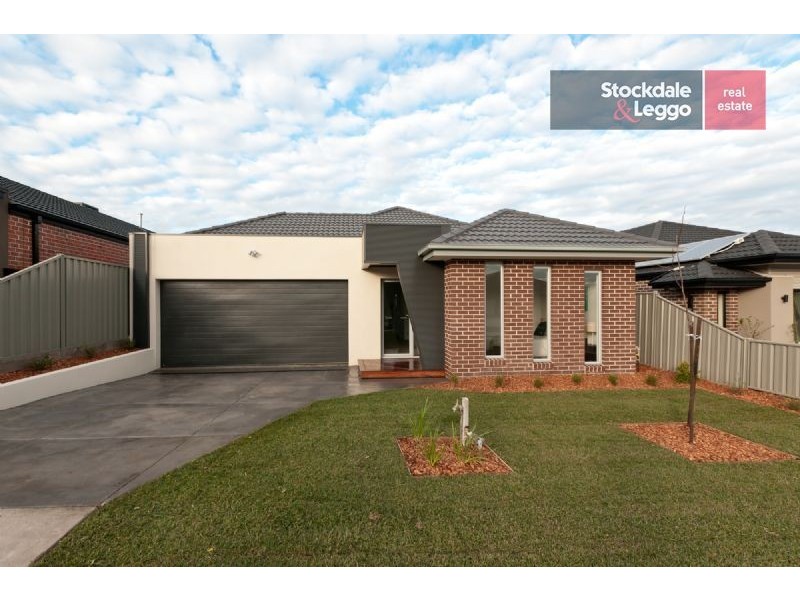 6 Westerfolds Loop, Craigieburn VIC 3064