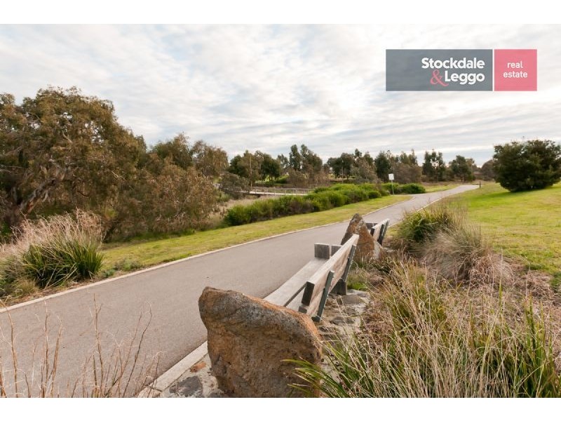 6 Westerfolds Loop, Craigieburn VIC 3064