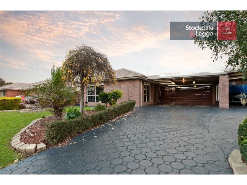 5 Tenby Court, Craigieburn VIC 3064