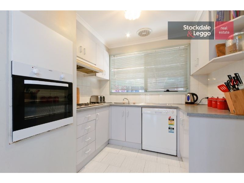 45 Rokeby Crescent, Craigieburn VIC 3064