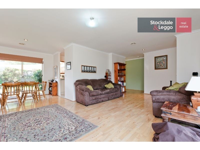 68 Willmott Drive, Craigieburn VIC 3064