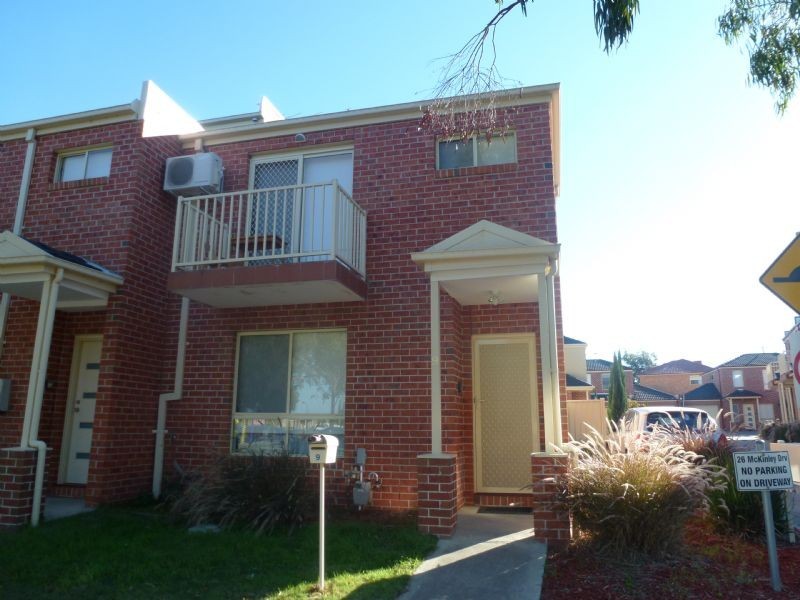 9/26 McKinley Drive, Roxburgh Park VIC 3064