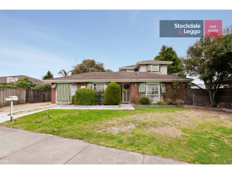 16 Cimberwood Drive, Craigieburn VIC 3064