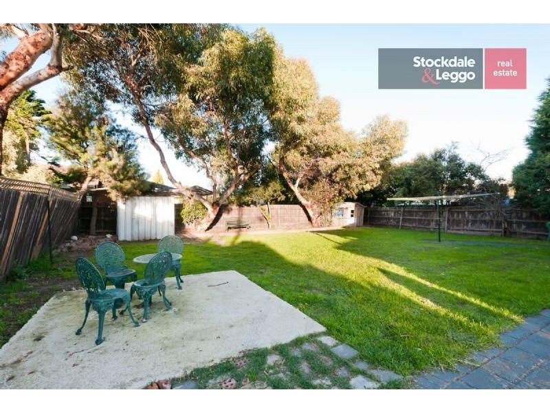 16 Cimberwood Drive, Craigieburn VIC 3064
