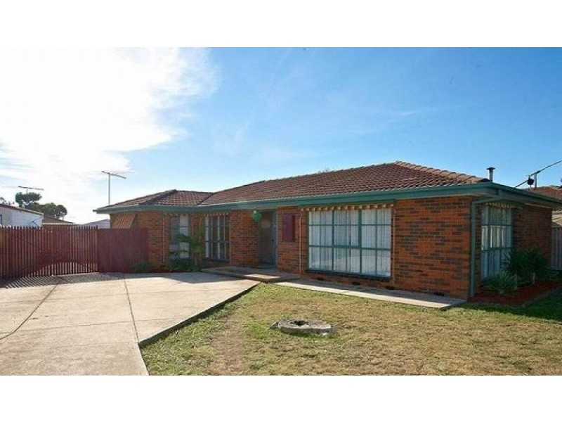 63 Hothlyn Drive, Craigieburn VIC 3064
