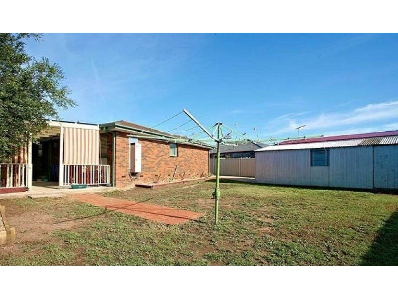 63 Hothlyn Drive, Craigieburn VIC 3064