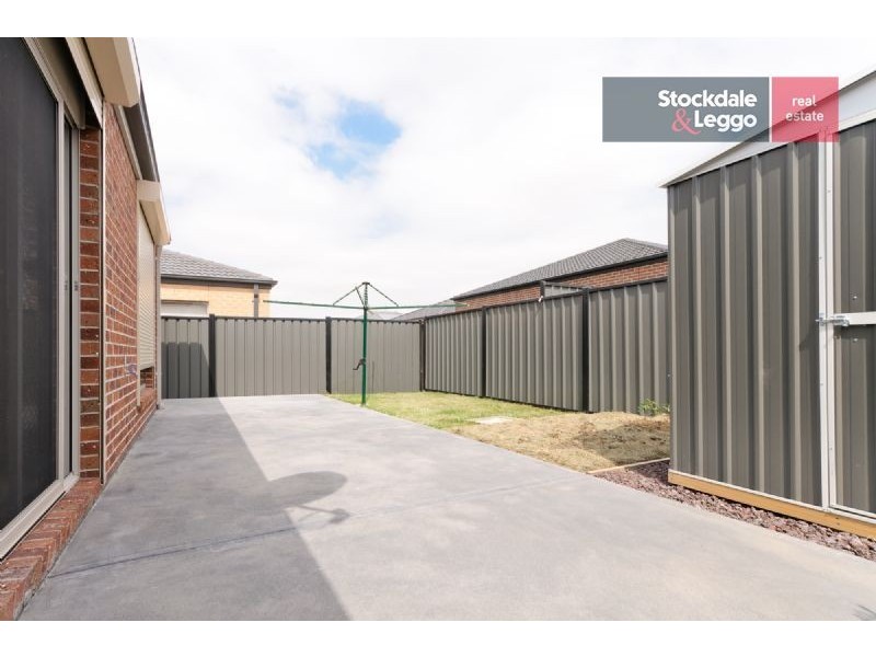 8 Harrison Street, Craigieburn VIC 3064