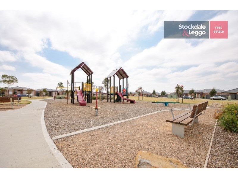 8 Harrison Street, Craigieburn VIC 3064