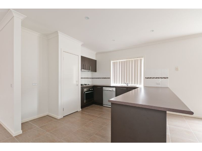 16 Balconies Way, Craigieburn VIC 3064