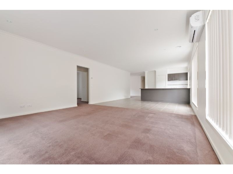 16 Balconies Way, Craigieburn VIC 3064