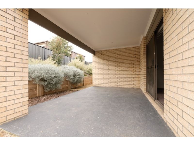 16 Balconies Way, Craigieburn VIC 3064